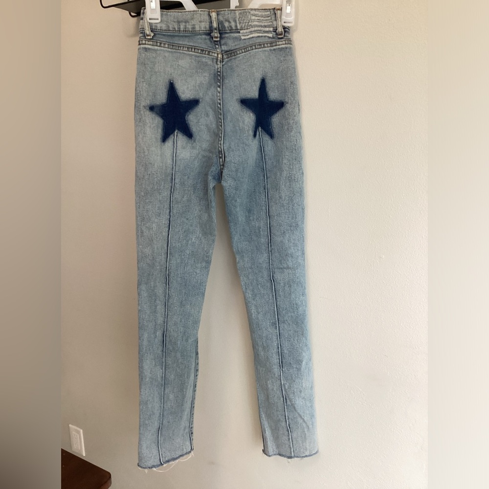 Revice Uptown Rising Star Jeans Light Wash Distressed Star Patch Denim Womens 25